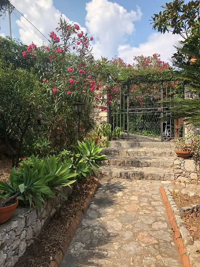 Villa Branco Taormina Itália